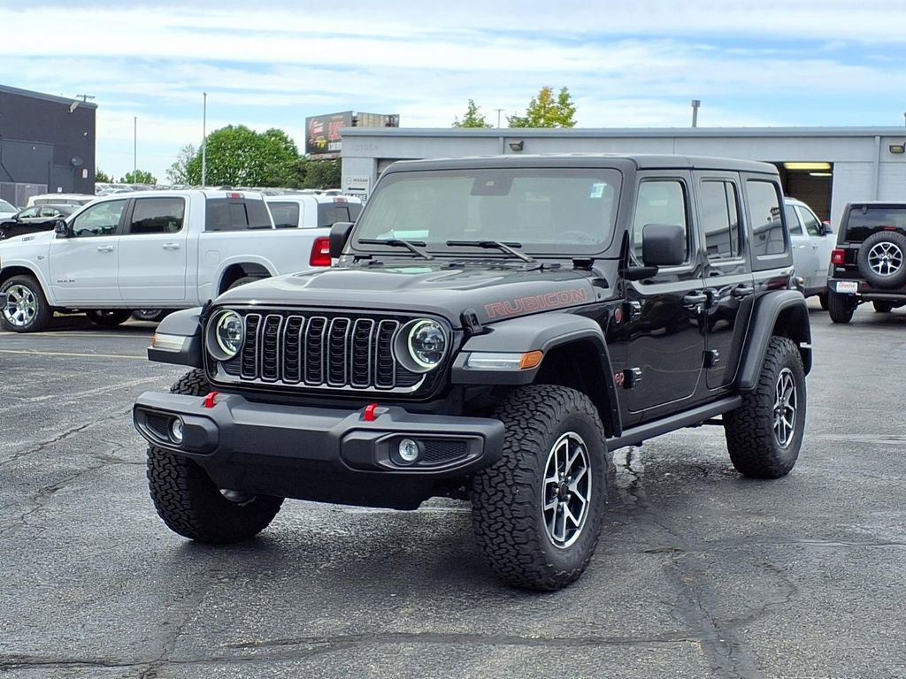 Used 2025 Jeep Wrangler Unlimited Rubicon AWD/4WD image 2