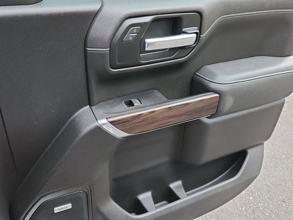 Used 2022 GMC Sierra 1500 SLT w/ SLT Premium Plus Package image 16