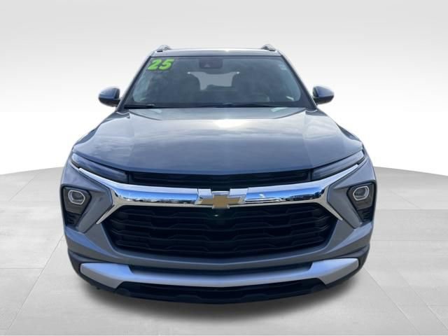 Used 2025 Chevrolet TrailBlazer LT image 10