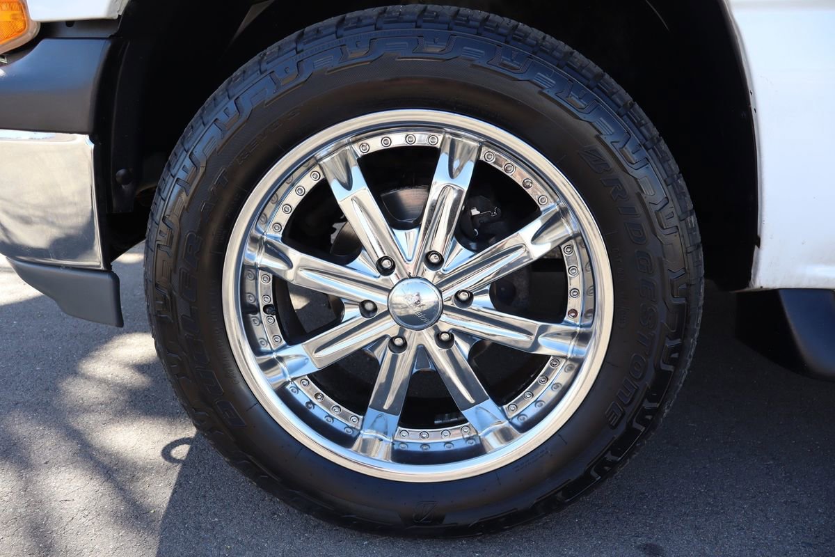 Used 2003 Chevrolet Tahoe LT image 43