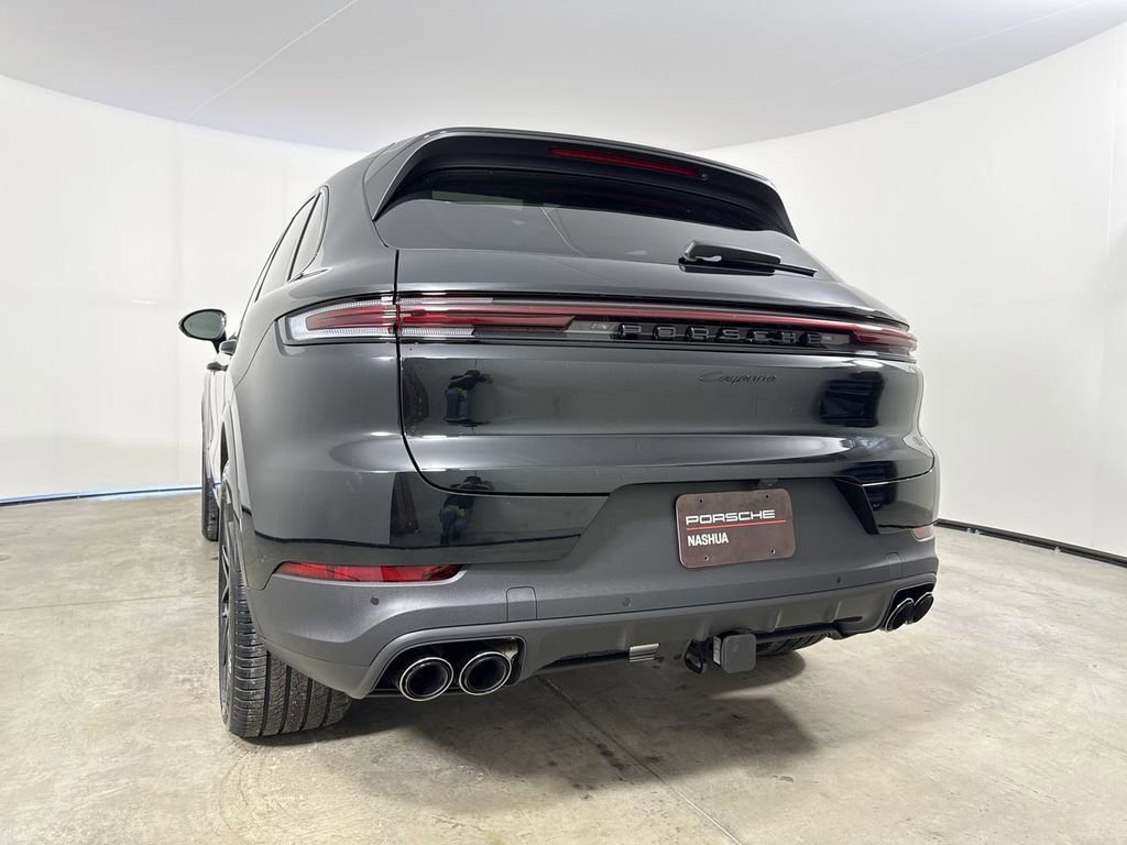 New 2026 Porsche Cayenne image 19