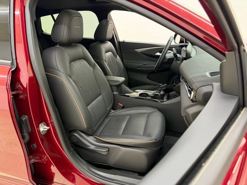 Used 2024 Buick Envista Avenir FWD image 10
