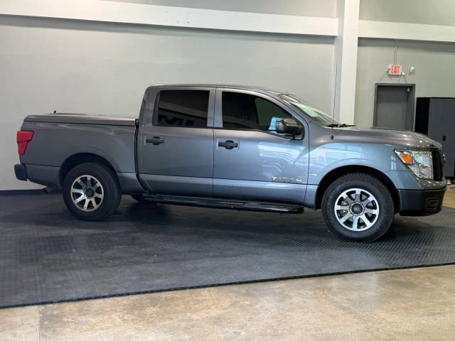 Used 2019 Nissan Titan S RWD image 5