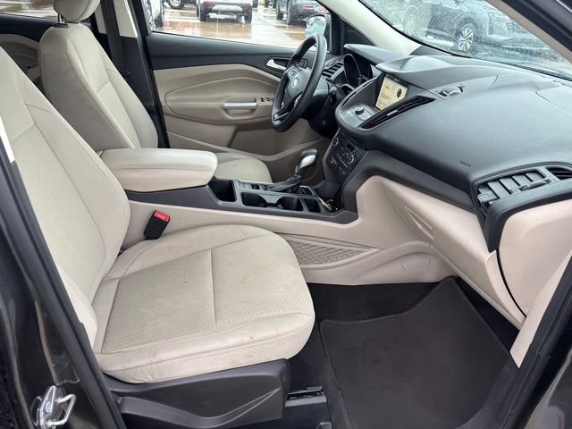 Used 2019 Ford Escape SE FWD image 19