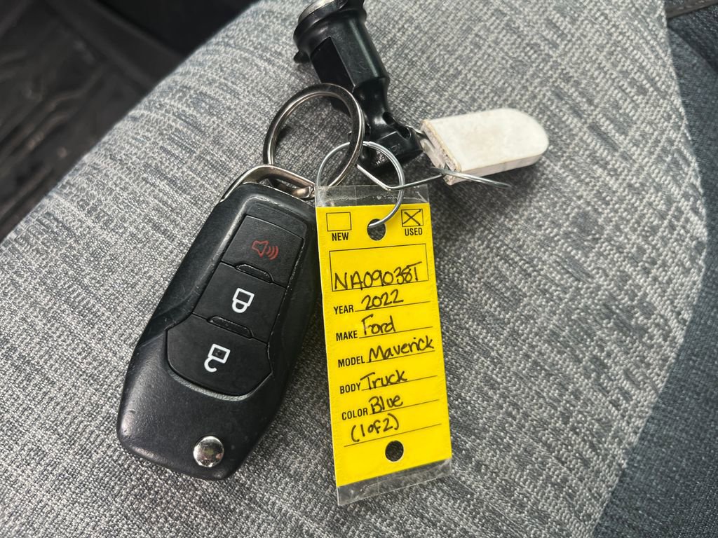 Used 2022 Ford Maverick XLT FWD image 30