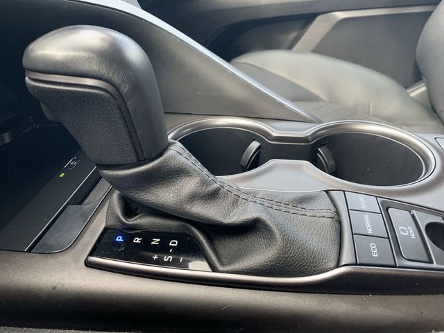 Used 2023 Toyota Camry XSE w/ Navigation Package image 25