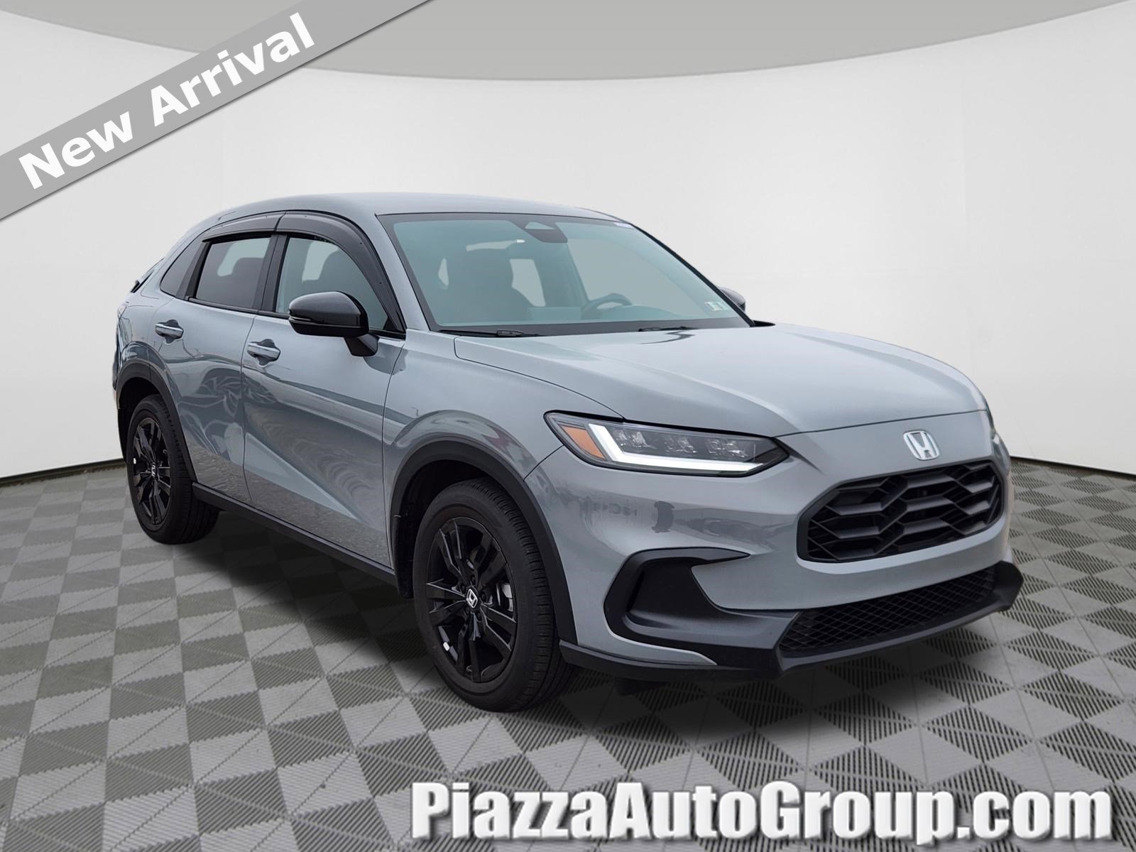 Certified 2026 Honda HR-V Sport image 1