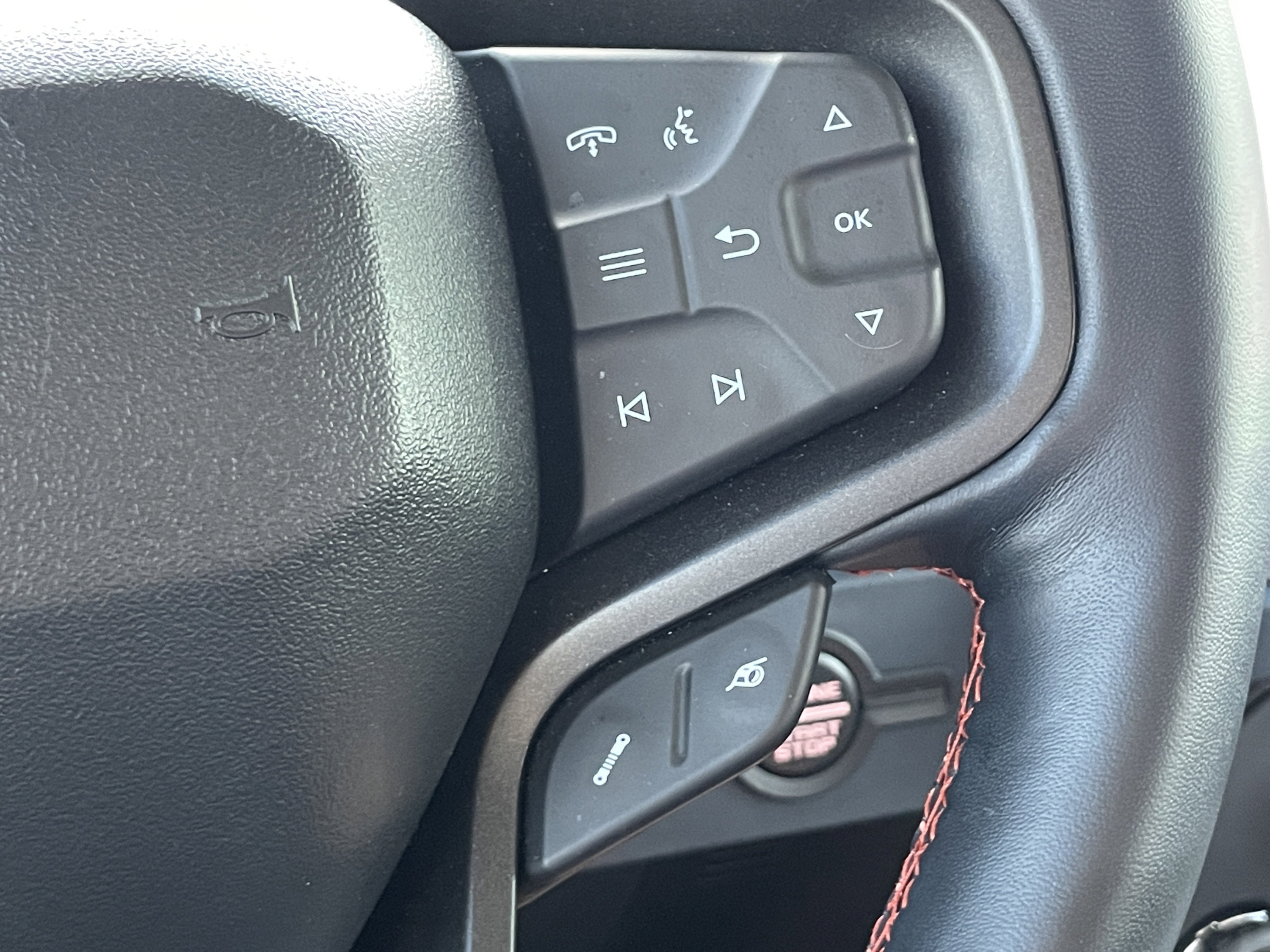 Used 2025 Ford Bronco Raptor AWD/4WD image 16