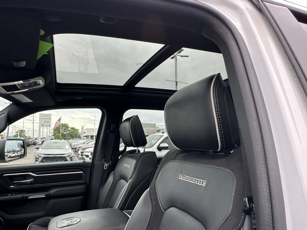 Used 2025 RAM 1500 Laramie w/ Sport Appearance Package AWD/4WD image 21