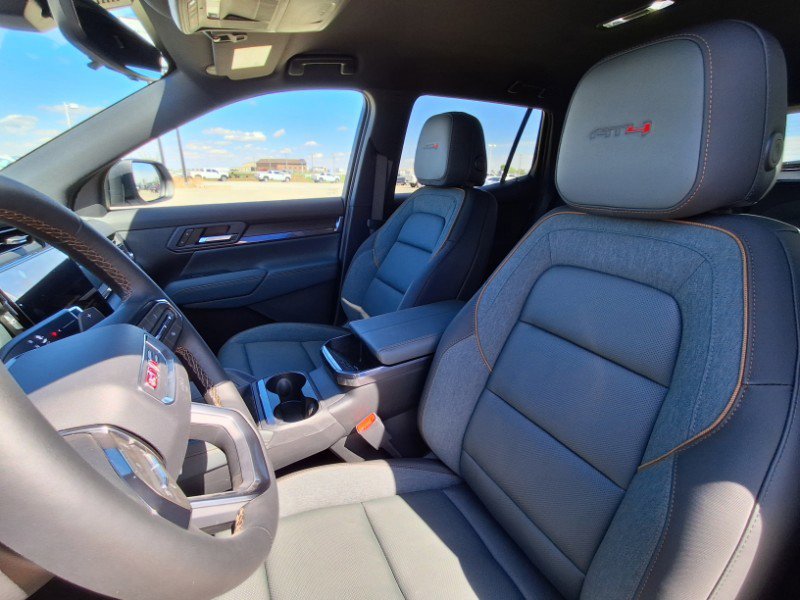 New 2026 GMC Terrain AT4 w/ Convenience Package III AWD/4WD image 11