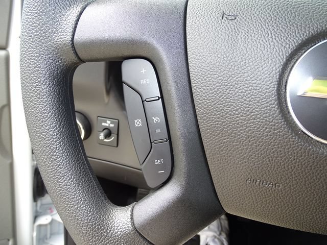 New 2026 Chevrolet Express 2500 w/ Driver Convenience Package RWD image 19