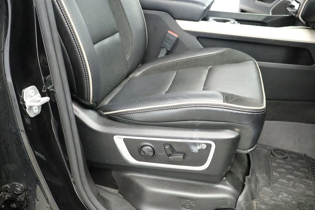 Used 2022 RAM 1500 Laramie AWD/4WD image 31