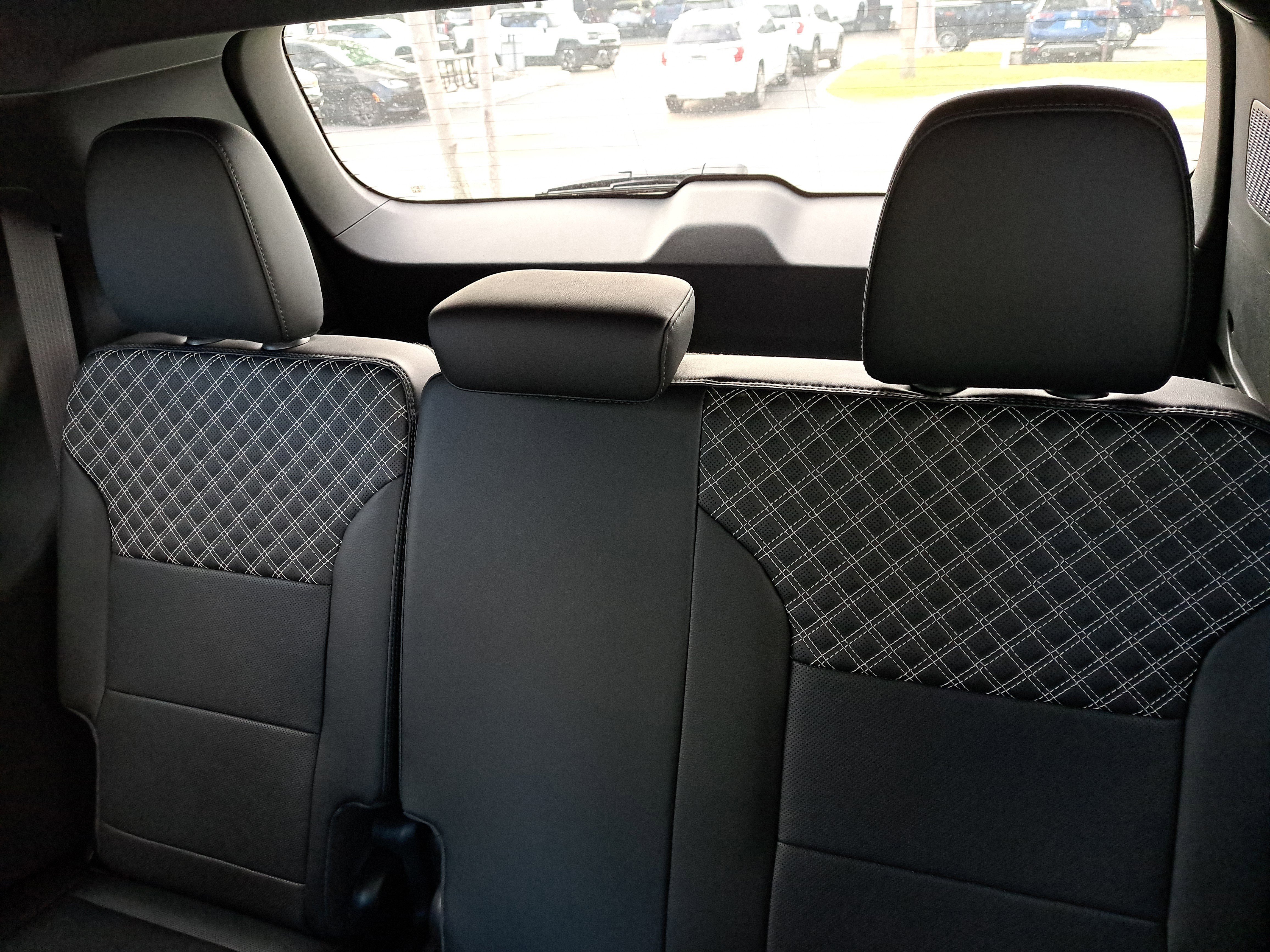 New 2026 GMC Acadia Denali w/ Super Cruise Package image 13