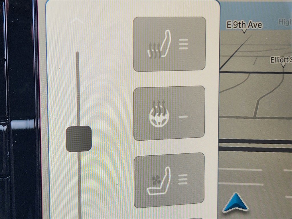 Used 2024 RAM 2500 Laramie w/ Sport Appearance Package image 24