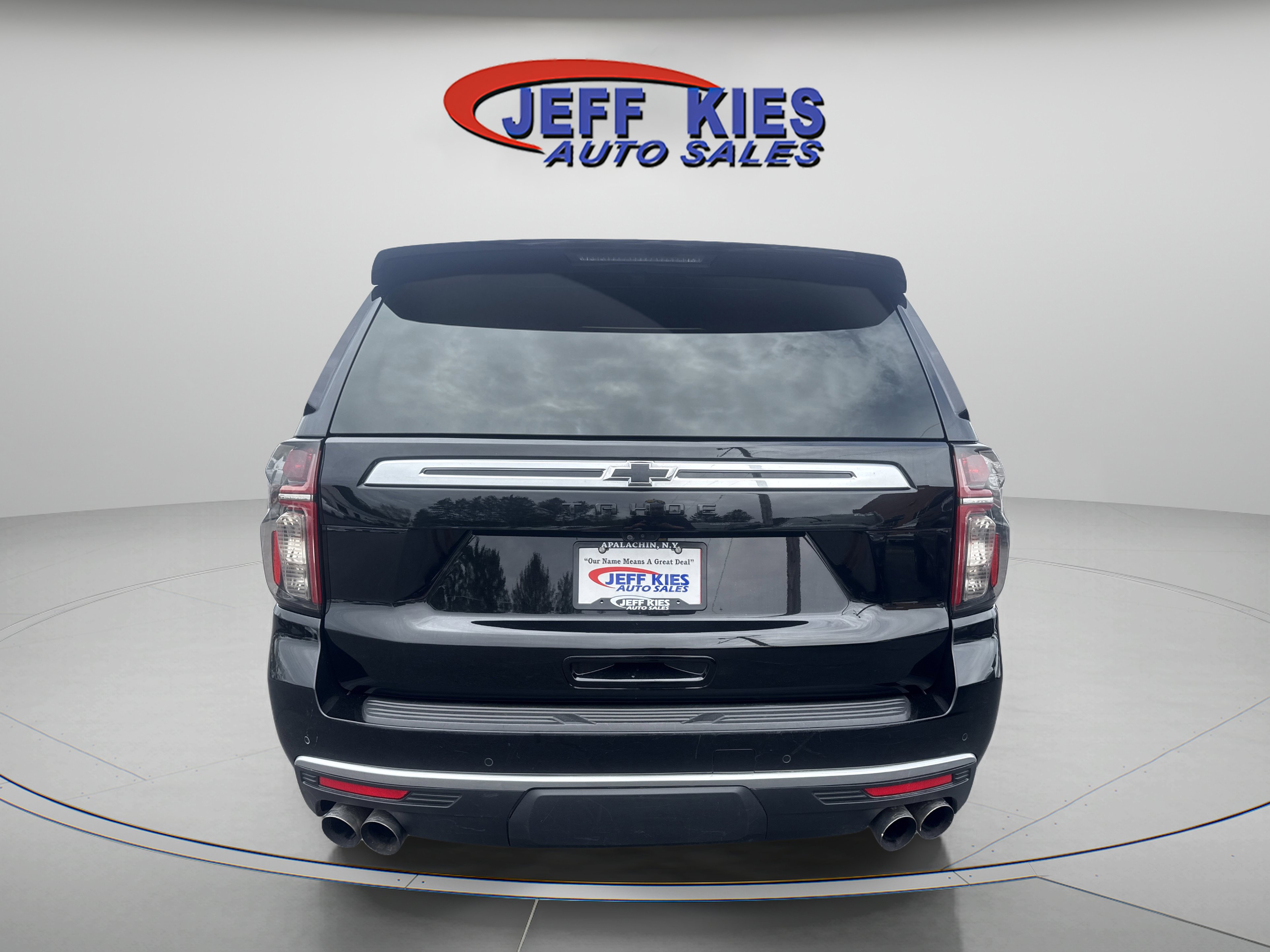 Used 2022 Chevrolet Tahoe High Country AWD/4WD image 6