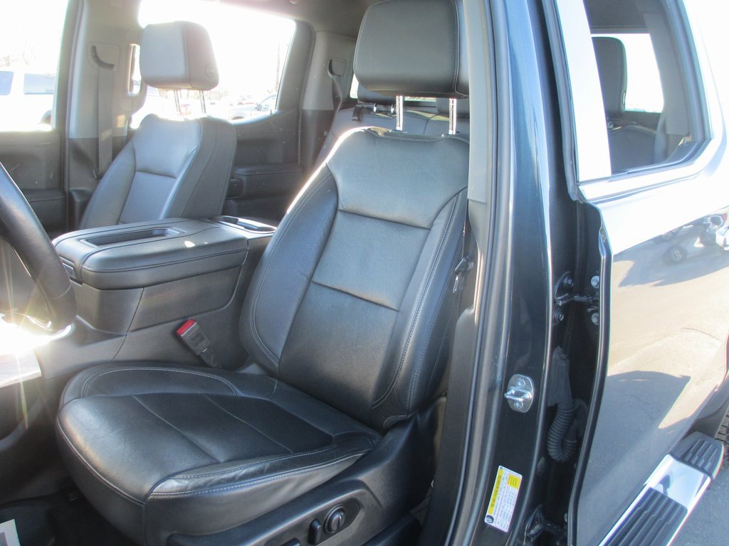 Used 2020 Chevrolet Silverado 1500 LTZ w/ LTZ Premium Package image 17