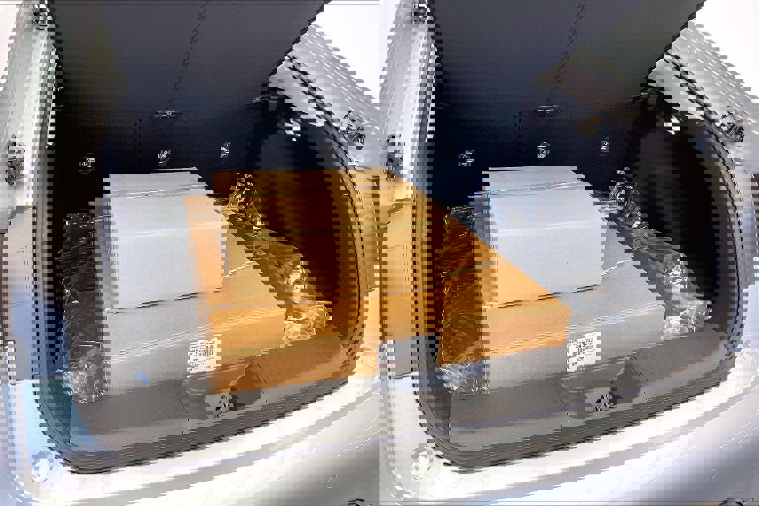 New 2026 Toyota Prius Plug-In Hybrid image 10