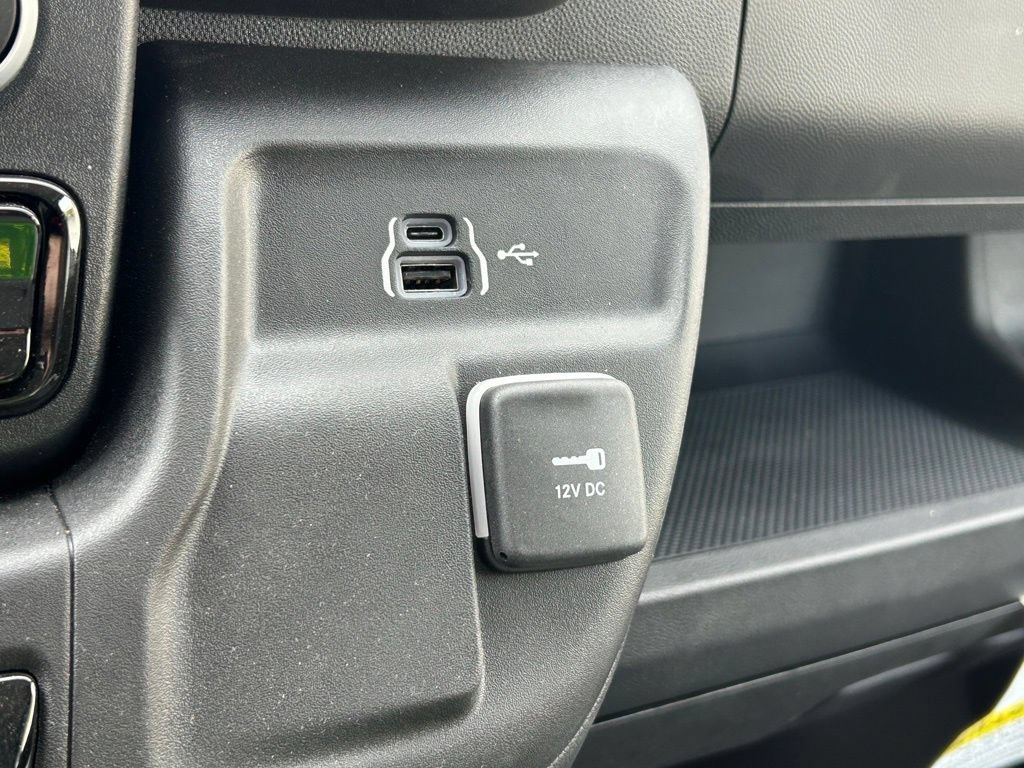 Used 2024 RAM ProMaster 3500 w/ Convenience Group FWD image 46