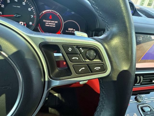 Used 2022 Porsche Cayenne AWD/4WD image 29