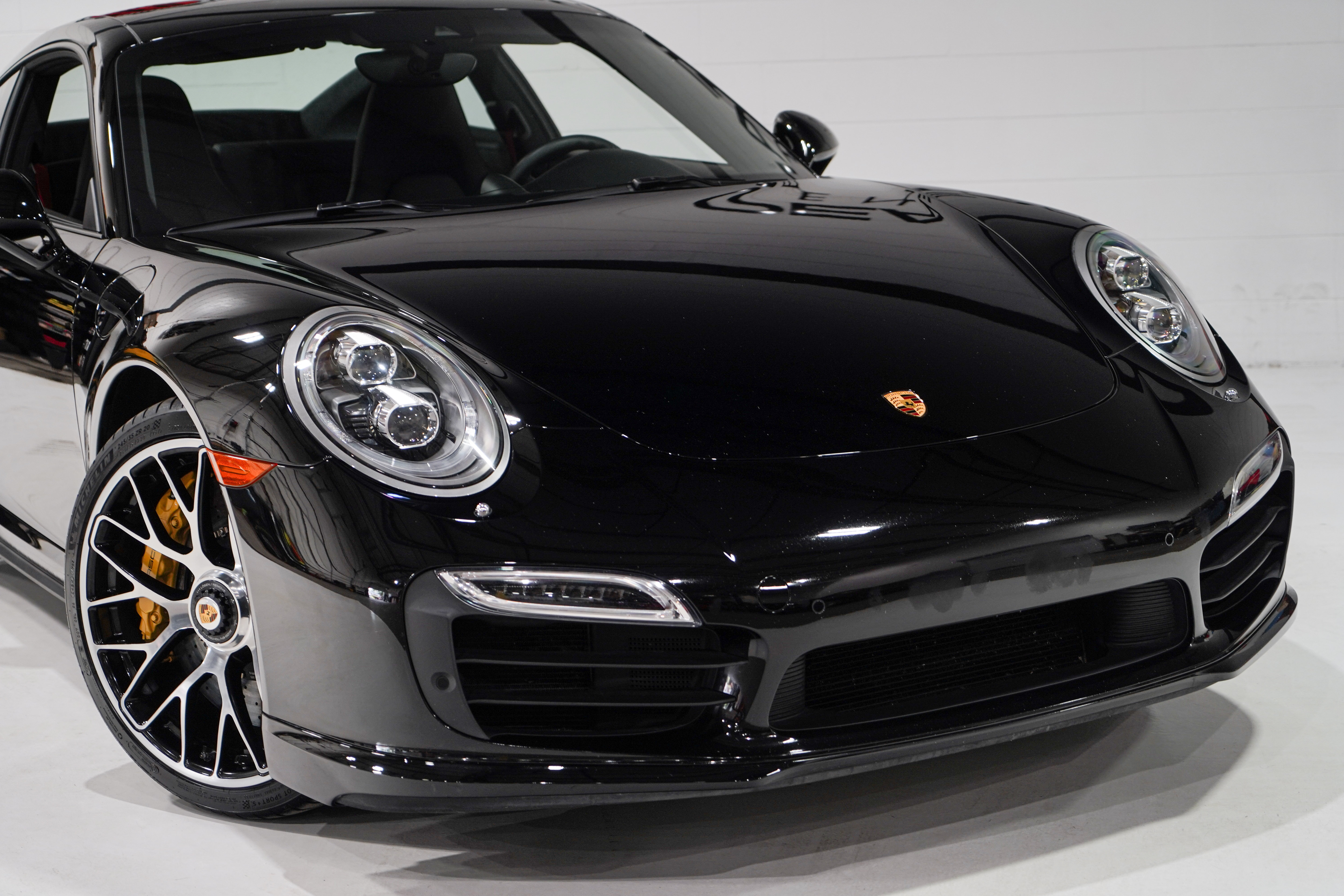 Used 2014 Porsche 911 Turbo S AWD/4WD image 25