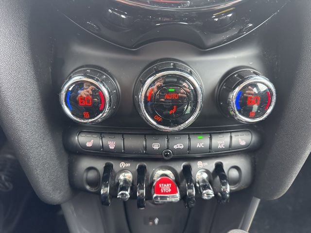 Used 2020 MINI Cooper 2-Door Hardtop image 14