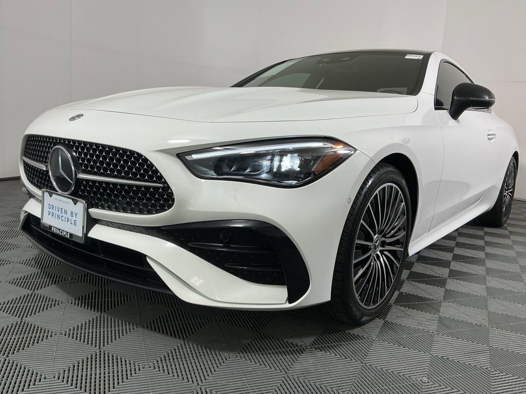 Used 2024 Mercedes-Benz CLE 300 4MATIC Coupe image 2