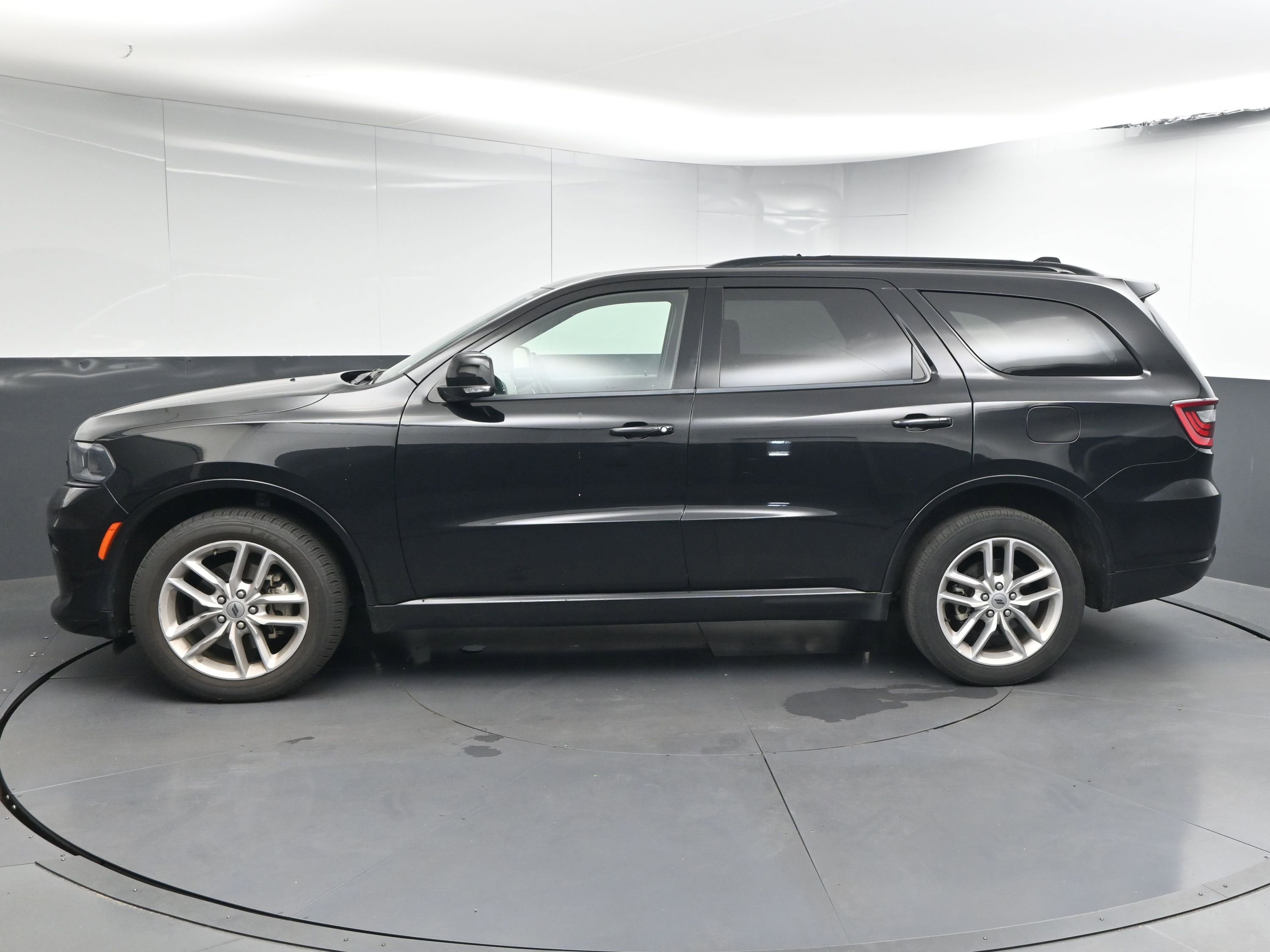 Used 2023 Dodge Durango GT image 5