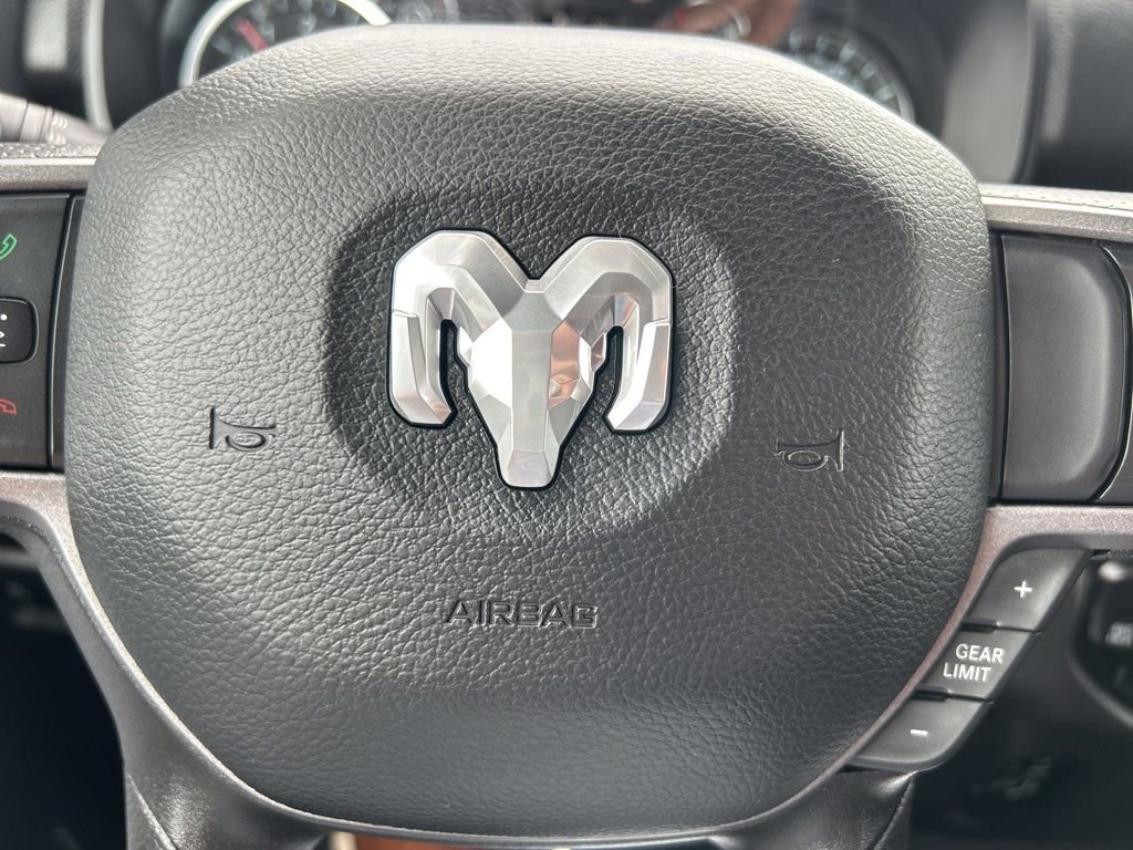 Used 2024 RAM 1500 Tradesman AWD/4WD image 22