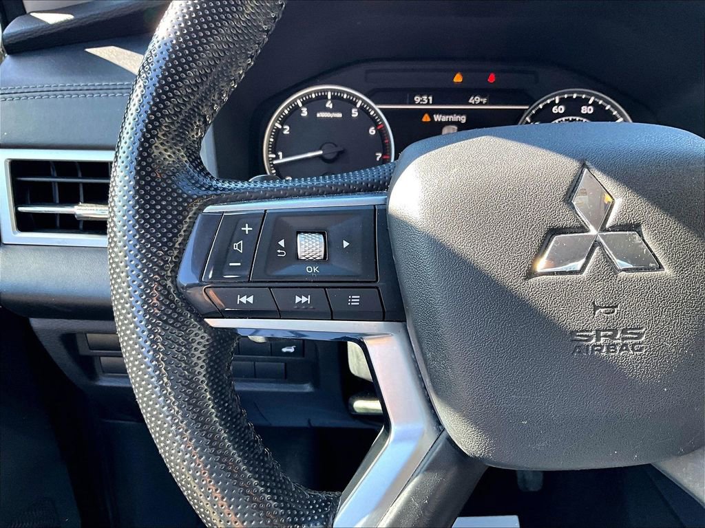 Used 2022 Mitsubishi Outlander SEL AWD/4WD image 15