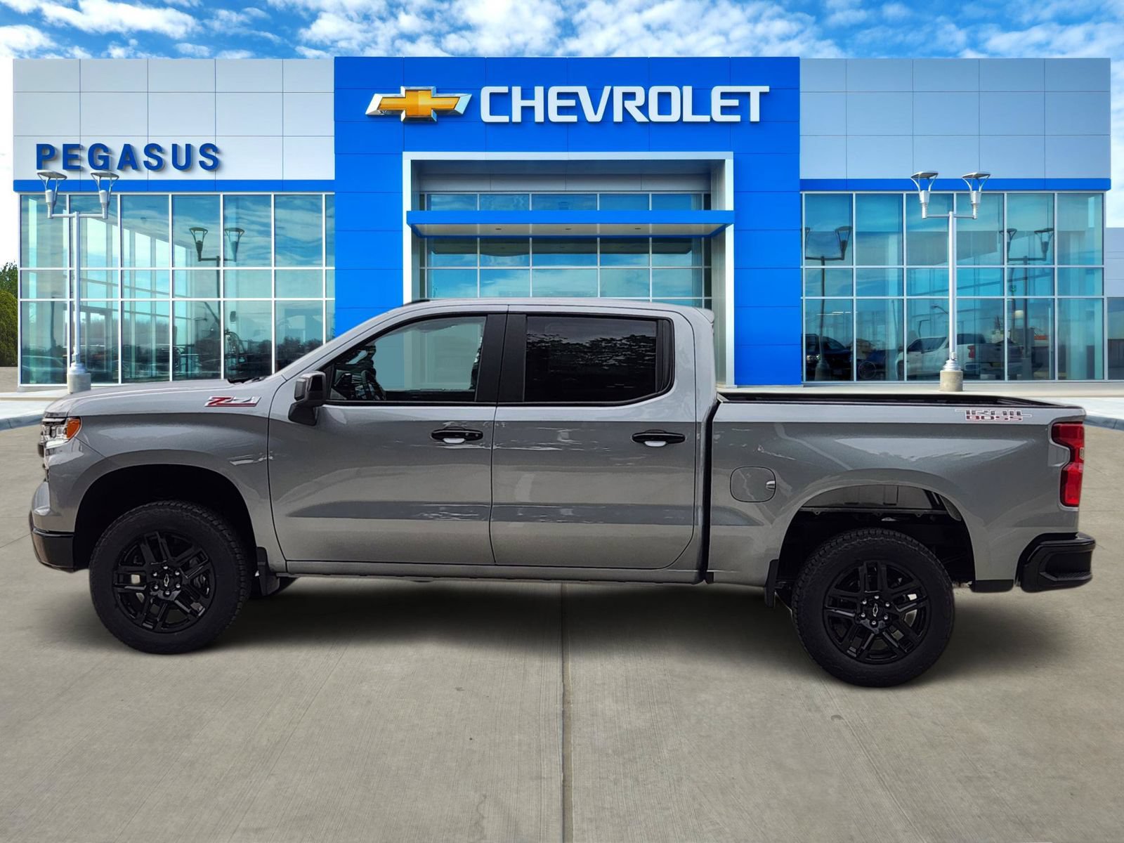 New 2026 Chevrolet Silverado 1500 LT Trail Boss w/ Convenience Package II AWD/4WD image 3