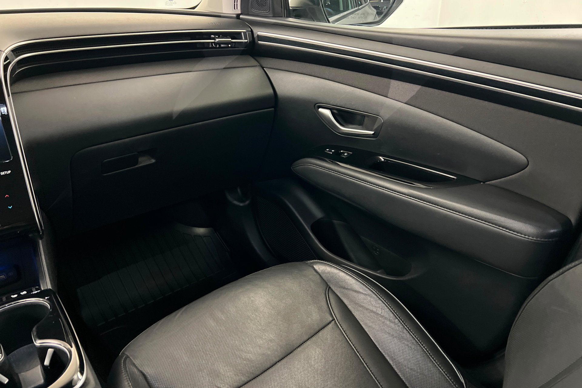 Used 2023 Hyundai Tucson Limited AWD/4WD image 11
