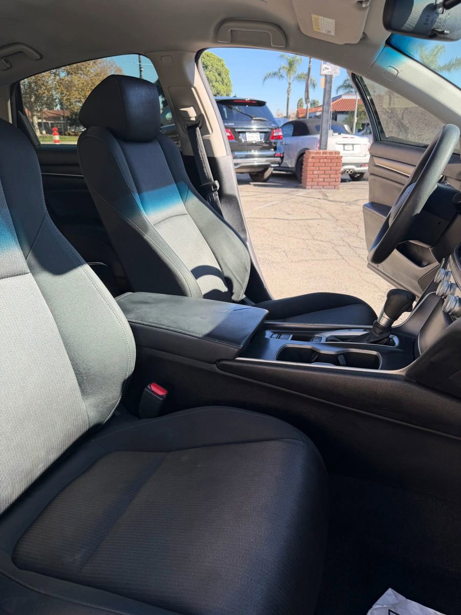 Used 2018 Honda Accord LX image 20