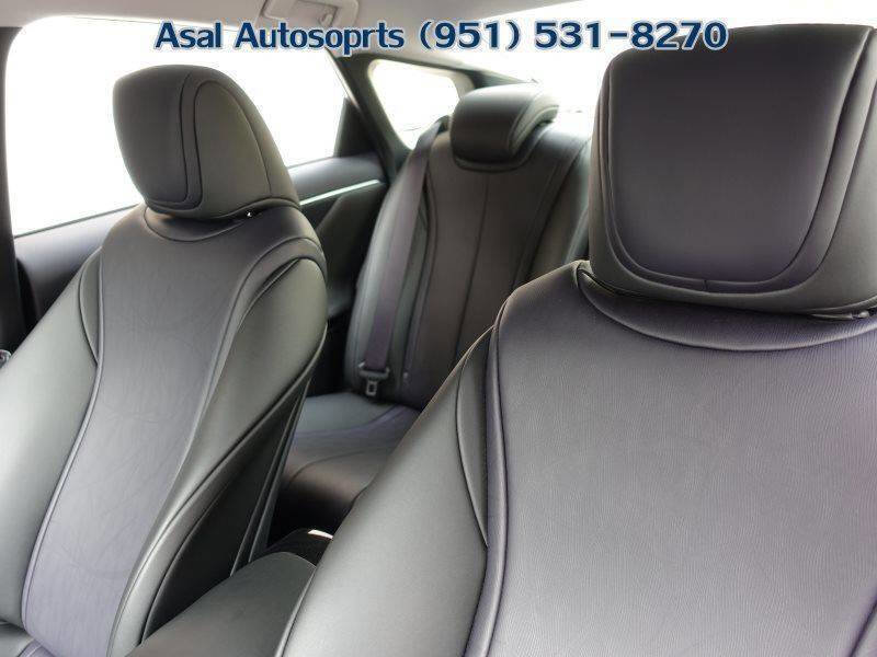 Used 2017 Toyota Mirai FWD image 34