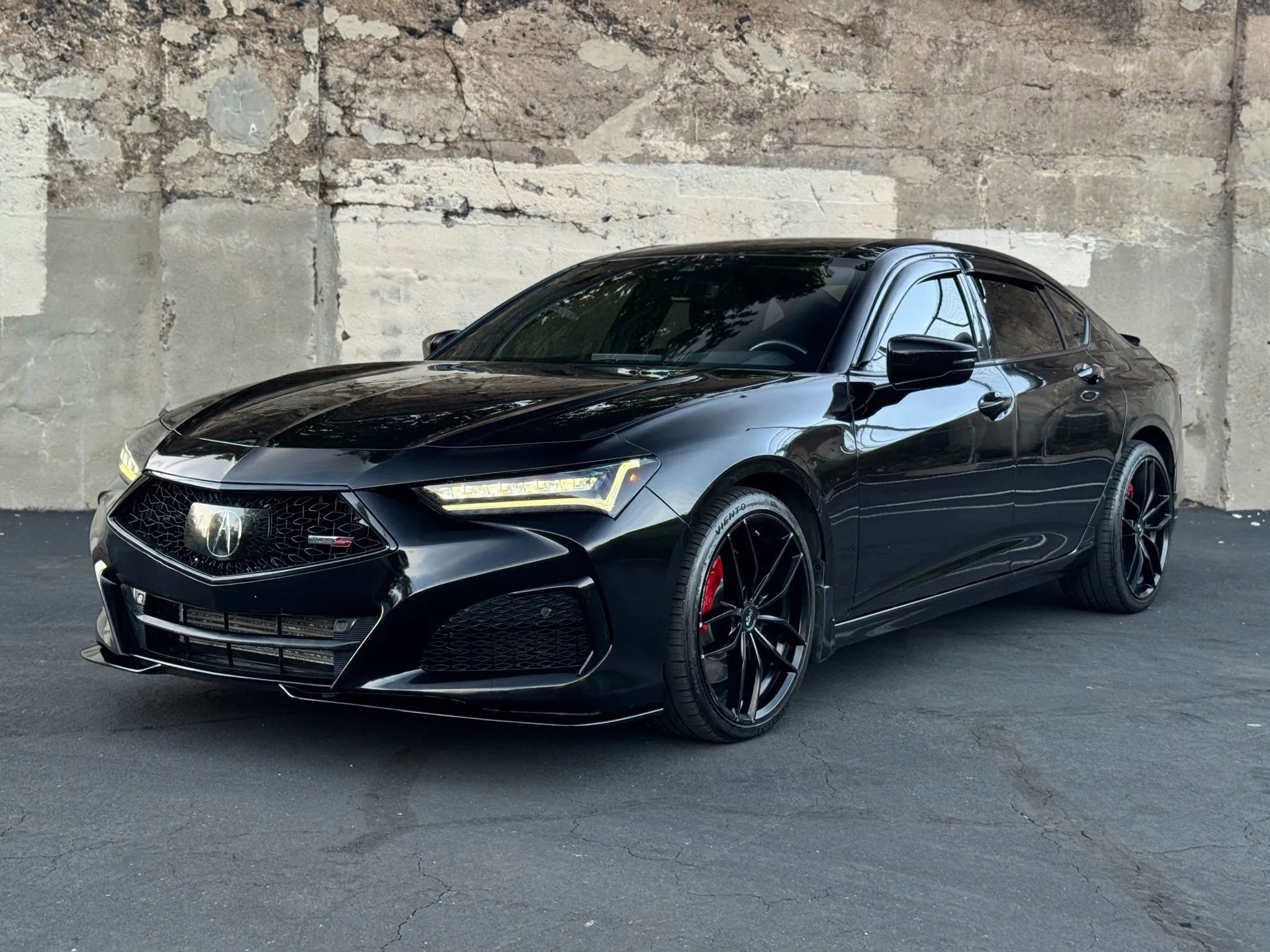 Used 2023 Acura TLX Type S image 9