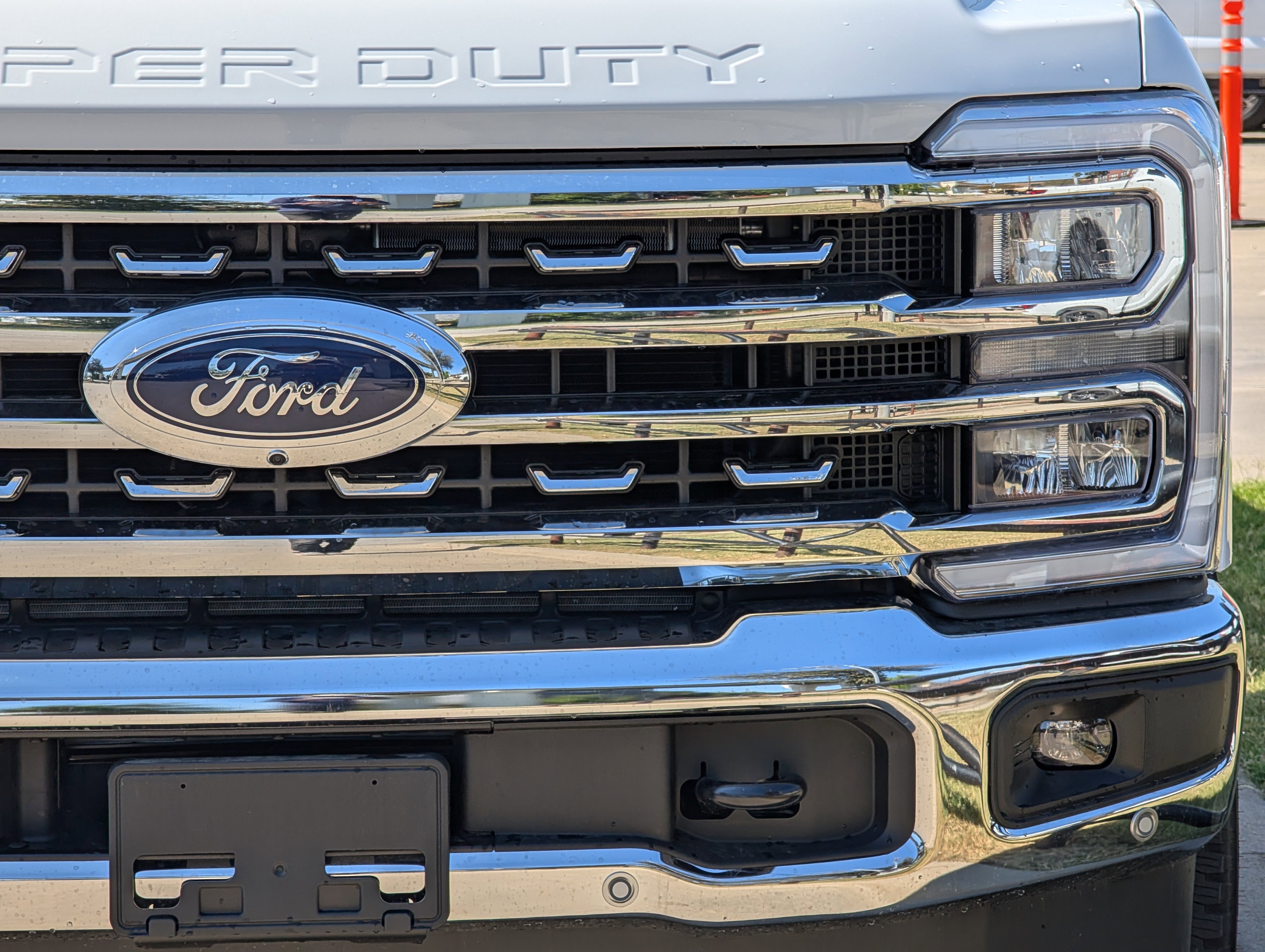 New 2026 Ford F250 Lariat image 9