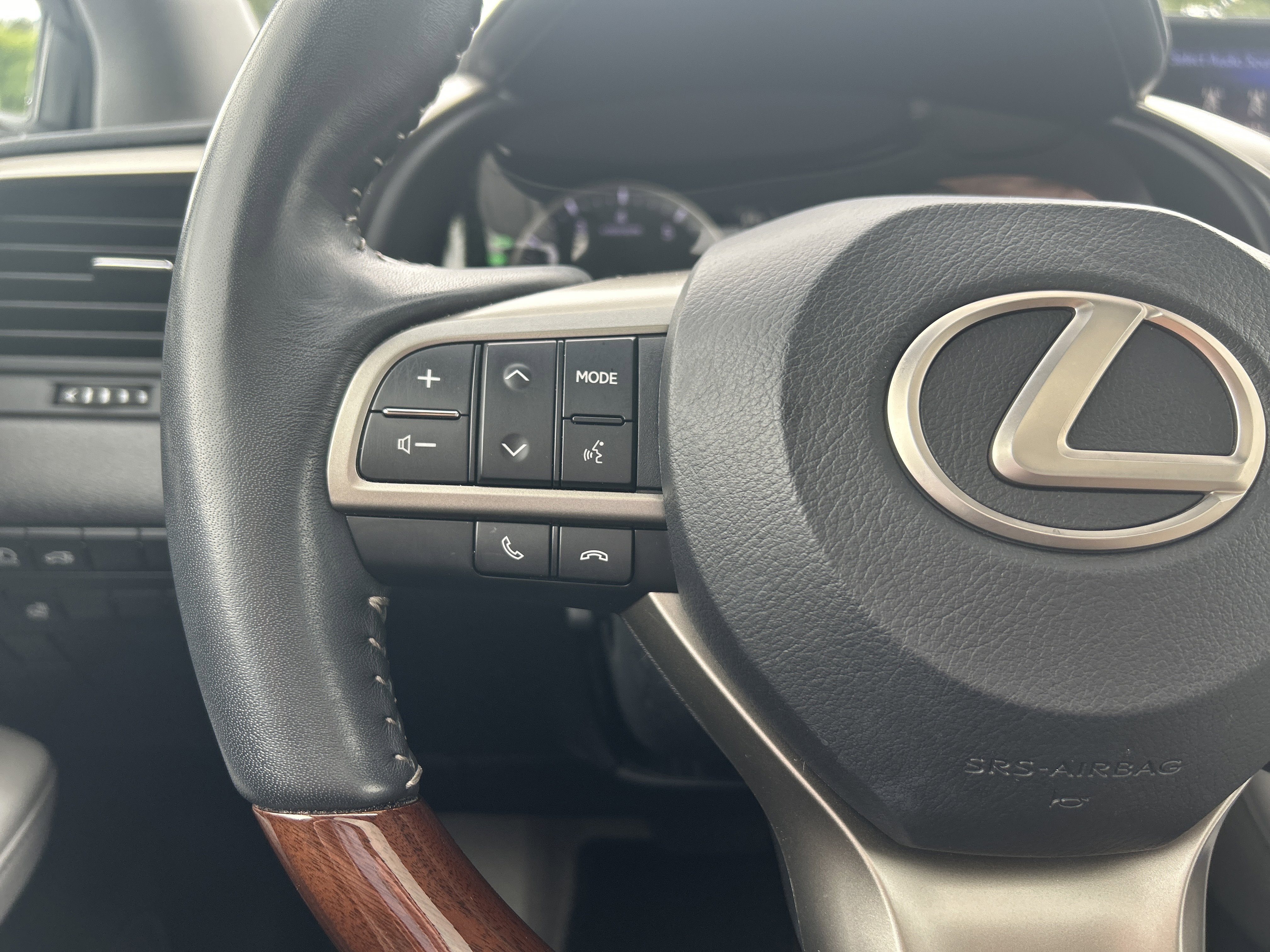 Used 2019 Lexus RX 350 FWD w/ Navigation Package image 18