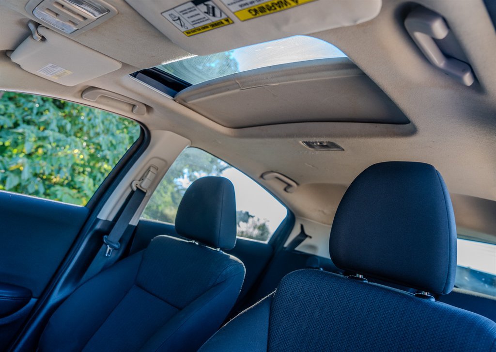 Used 2017 Honda HR-V EX image 29