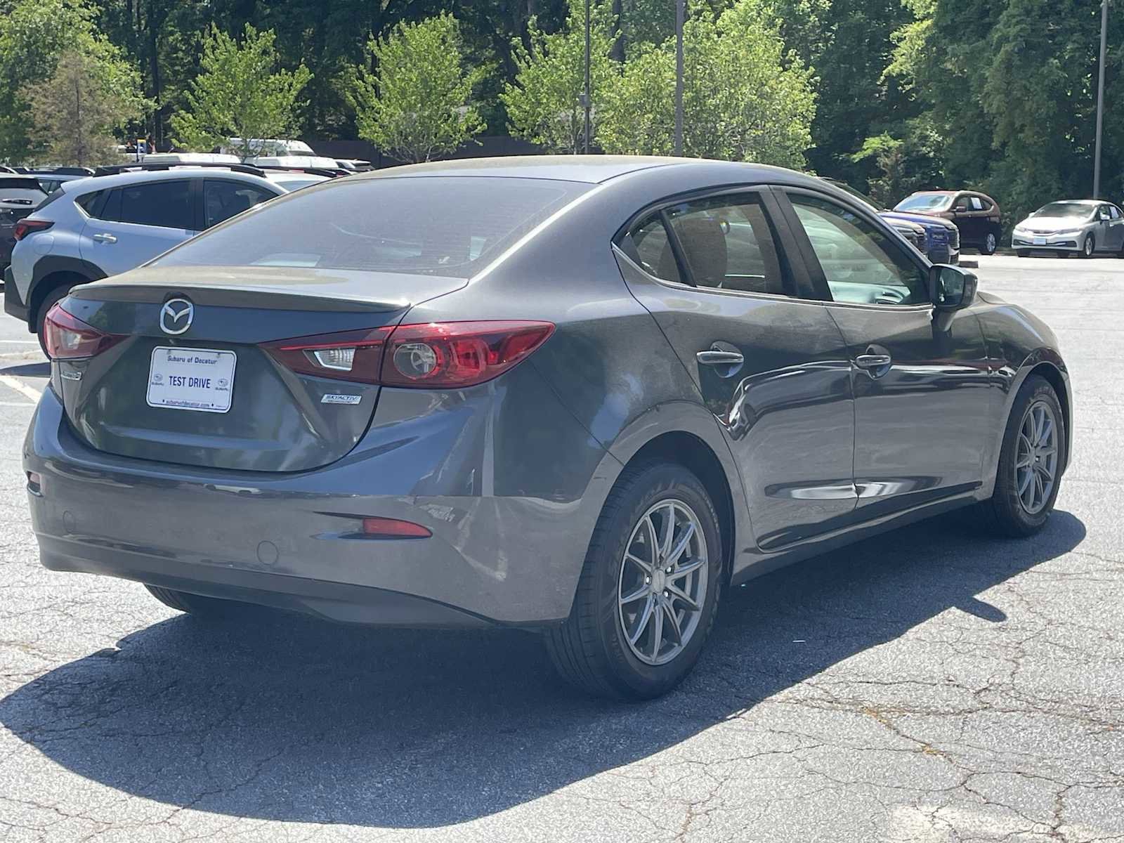 Used 2015 MAZDA MAZDA3 i Touring image 4
