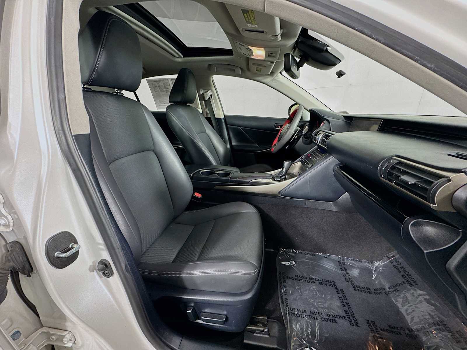 Used 2019 Lexus IS 300 w/ Navigation Package image 27