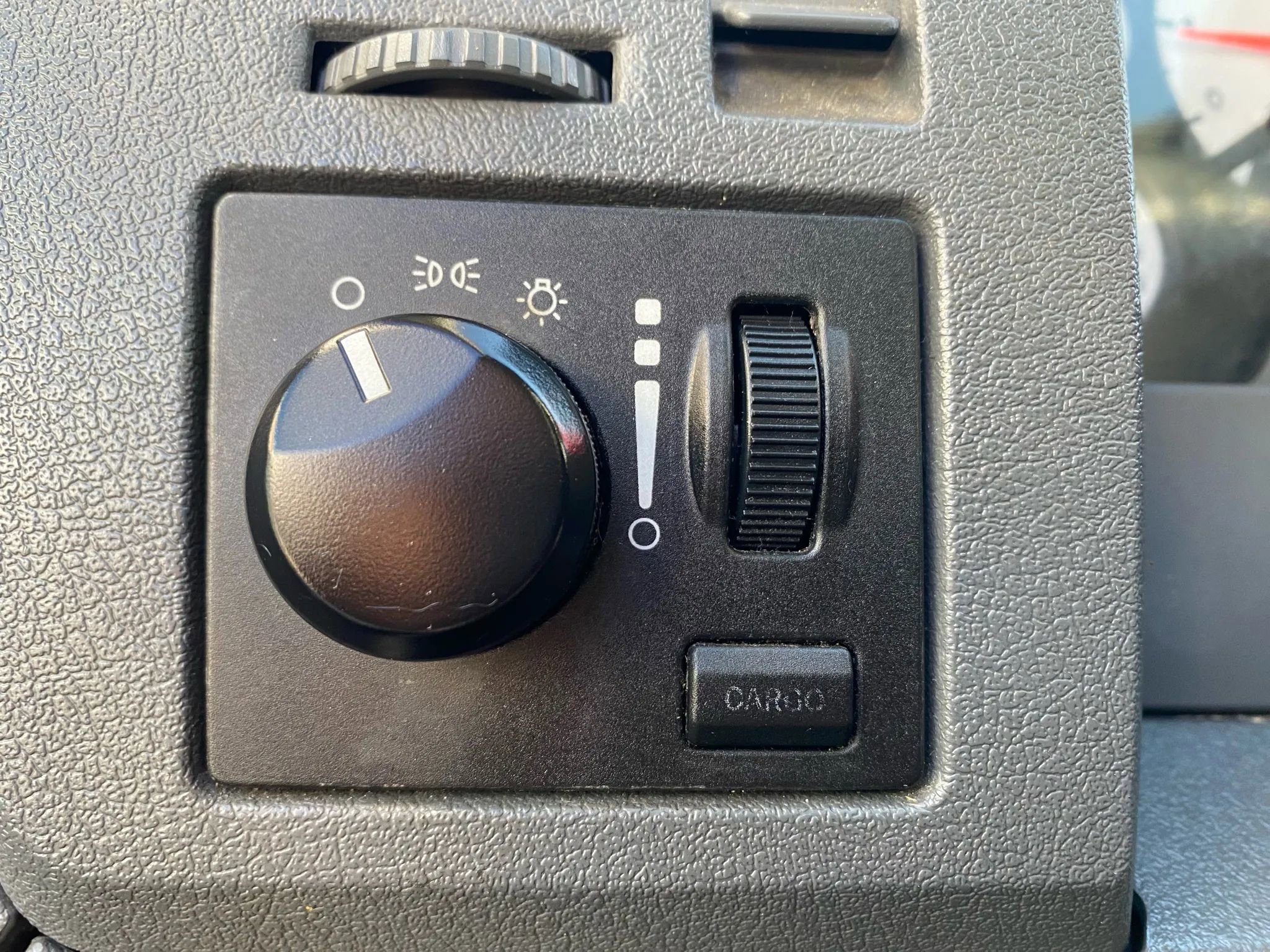 Used 2009 Dodge Ram 2500 Truck ST image 16