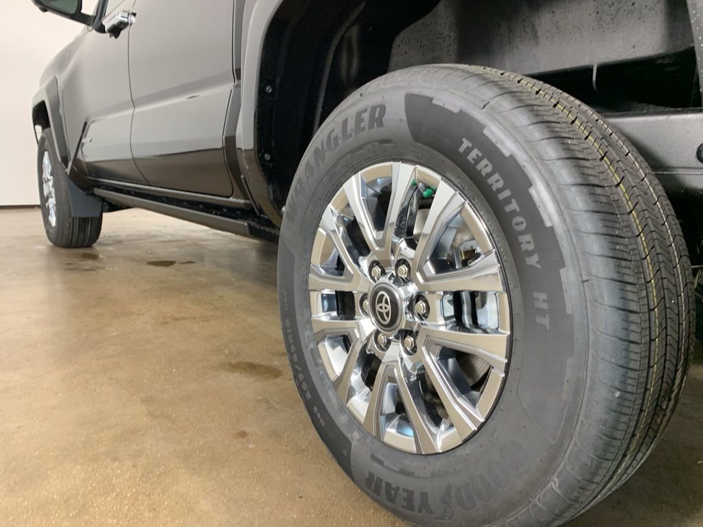 Used 2026 Toyota Tacoma Limited AWD/4WD image 14