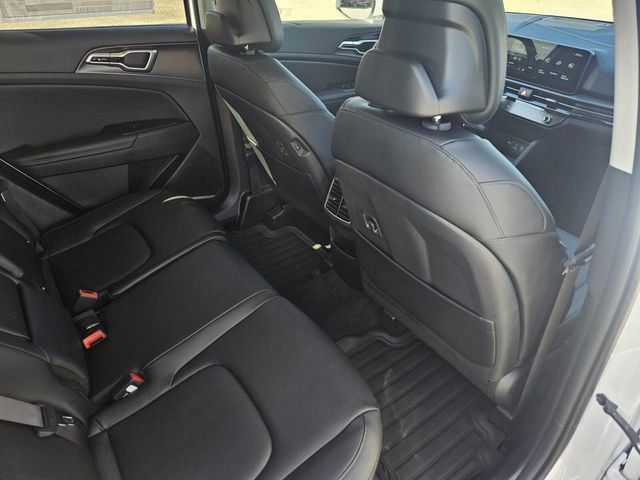 New 2026 Kia Sportage EX FWD image 9