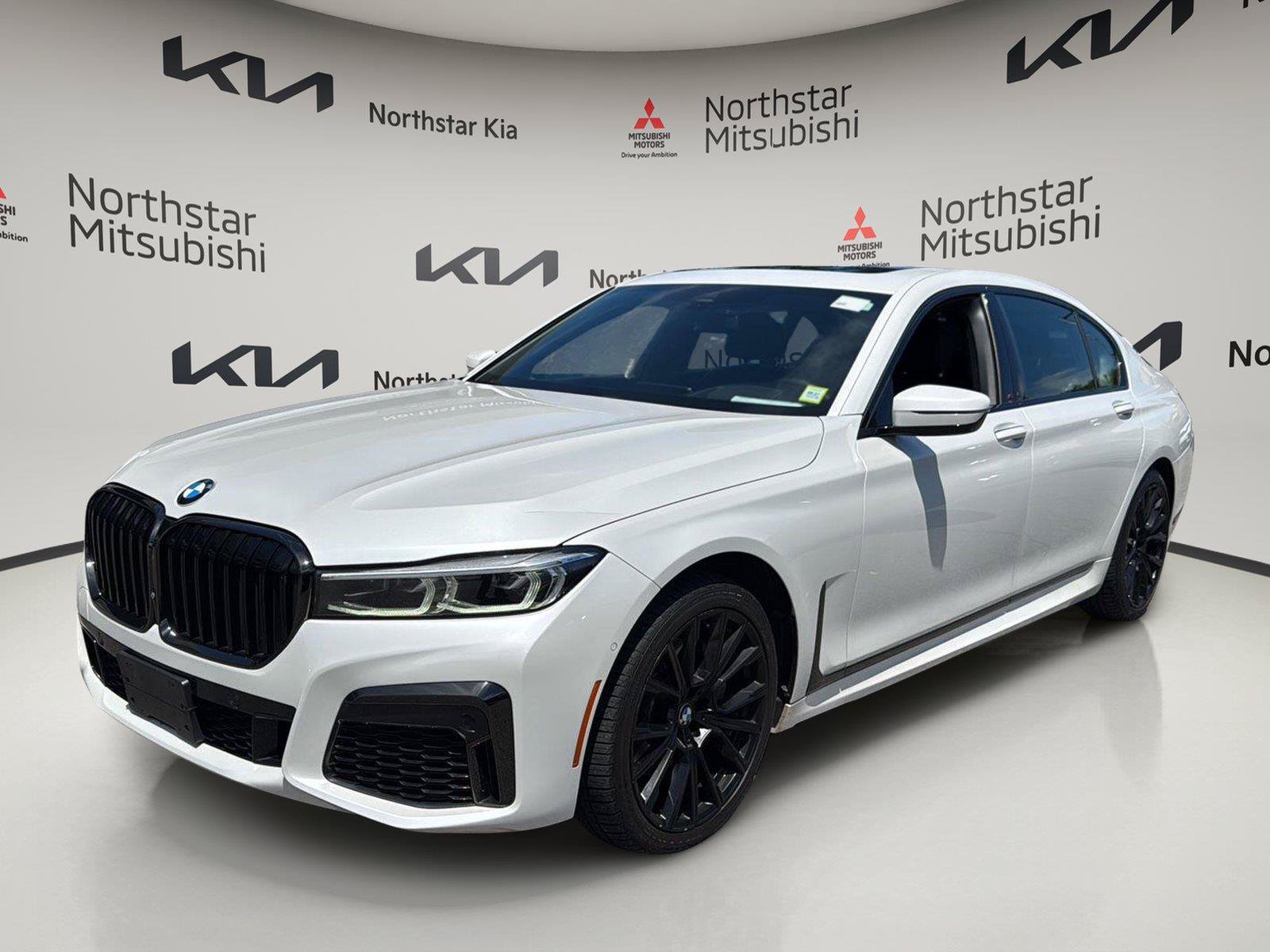 Used 2022 BMW 740i xDrive w/ M Sport Package
