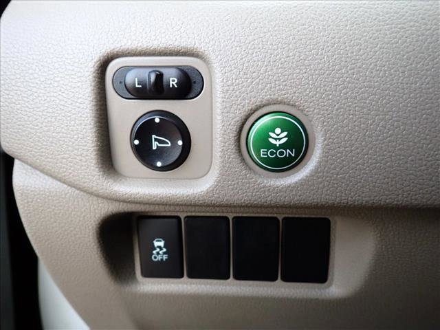 Used 2016 Honda Pilot LX image 14