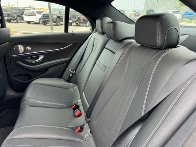 Used 2022 Mercedes-Benz E 450 4MATIC Sedan image 16