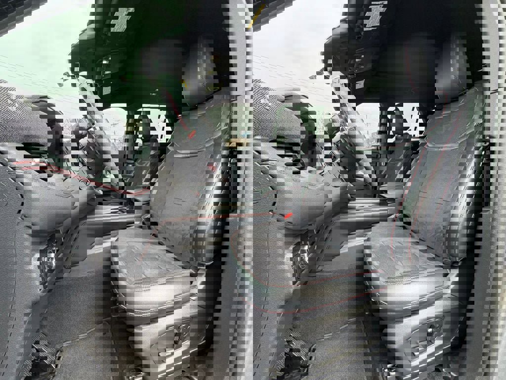 Certified 2025 Ford Explorer ST image 21