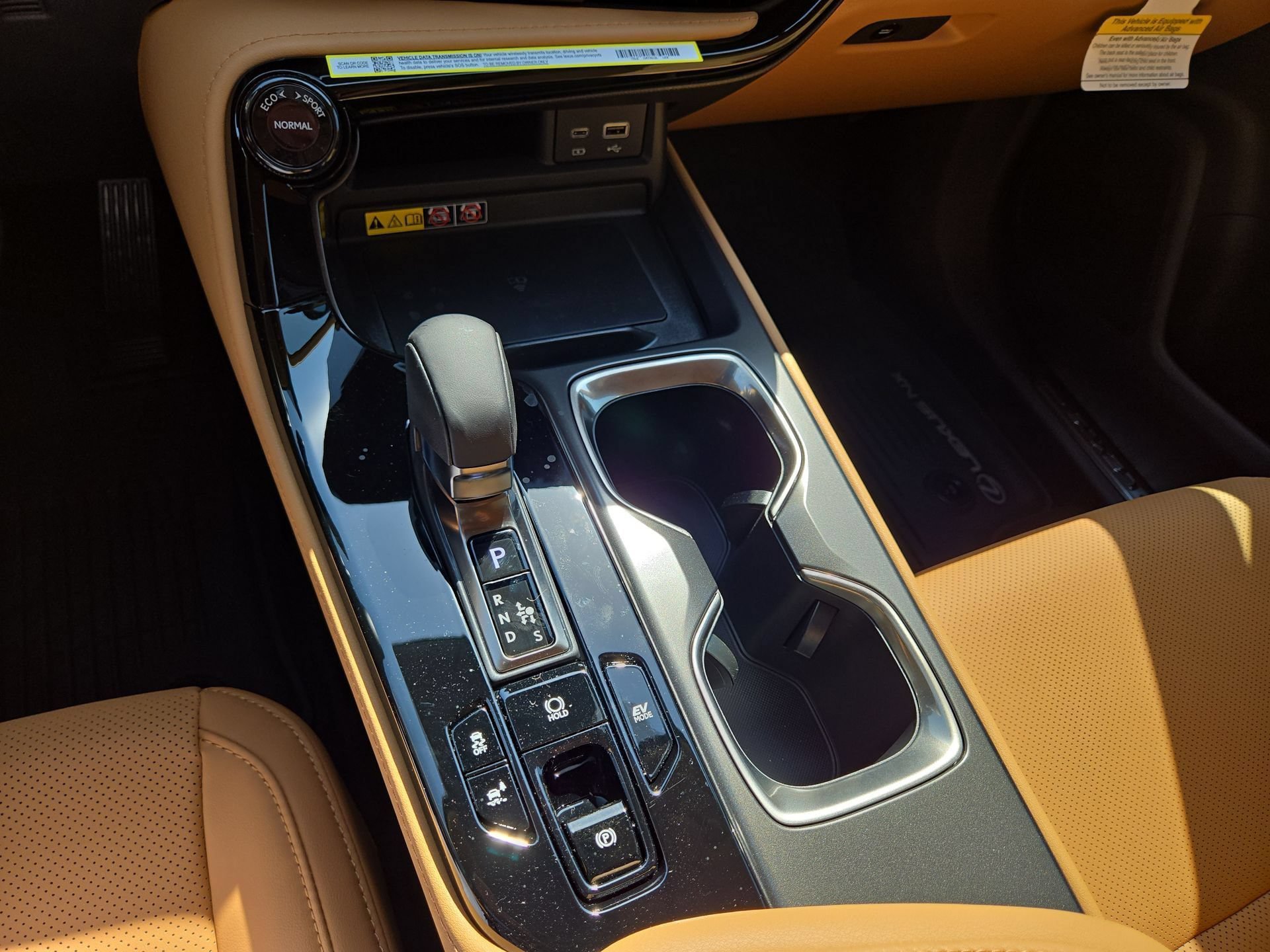 New 2026 Lexus NX 350h AWD w/ Accessory Package (2T) image 22