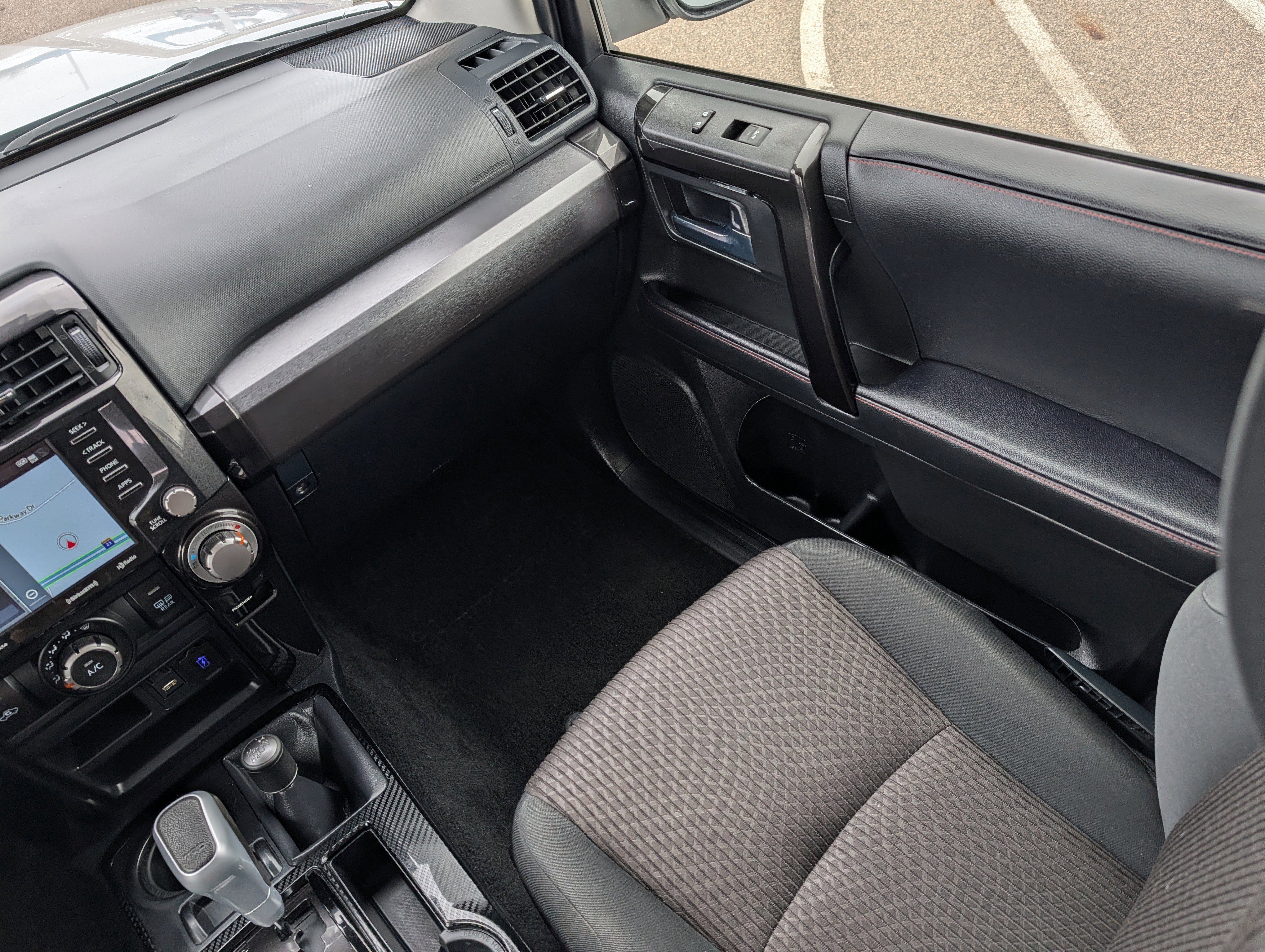 Used 2021 Toyota 4Runner TRD Off-Road image 11