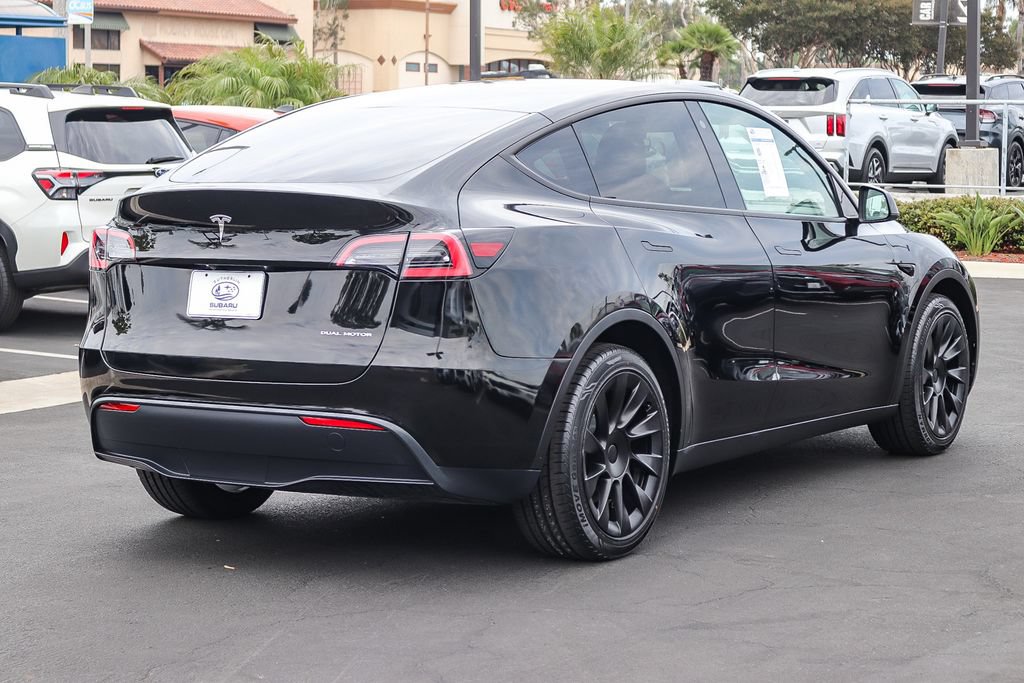 Used 2023 Tesla Model Y AWD image 5