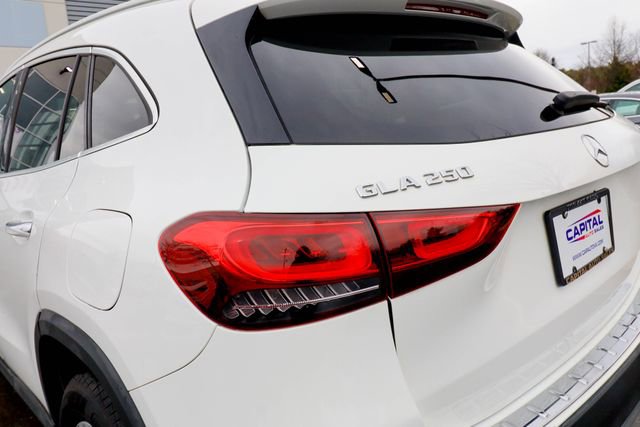 Used 2021 Mercedes-Benz GLA 250 4MATIC image 24